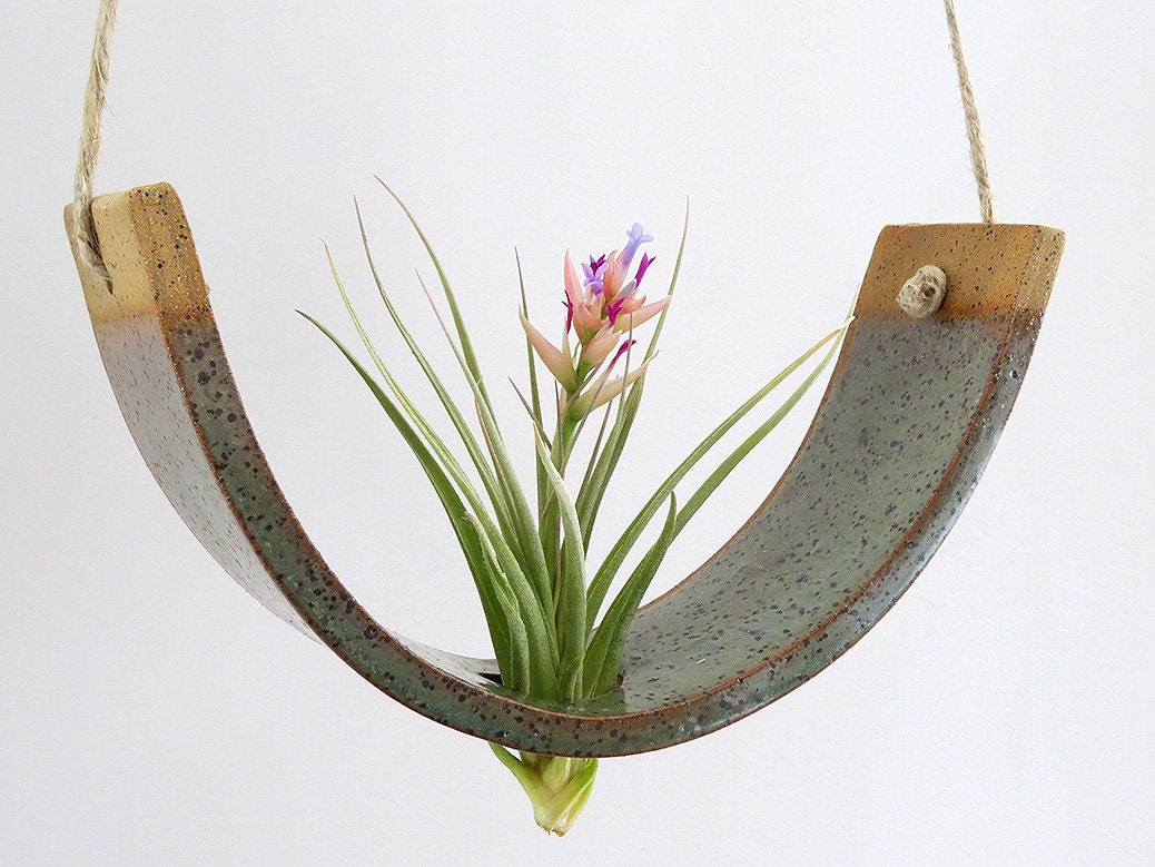 Large Gunmetal Green Ceramic Hanging Air Plant Holder Interior Home Decoration Wall Planter Vase