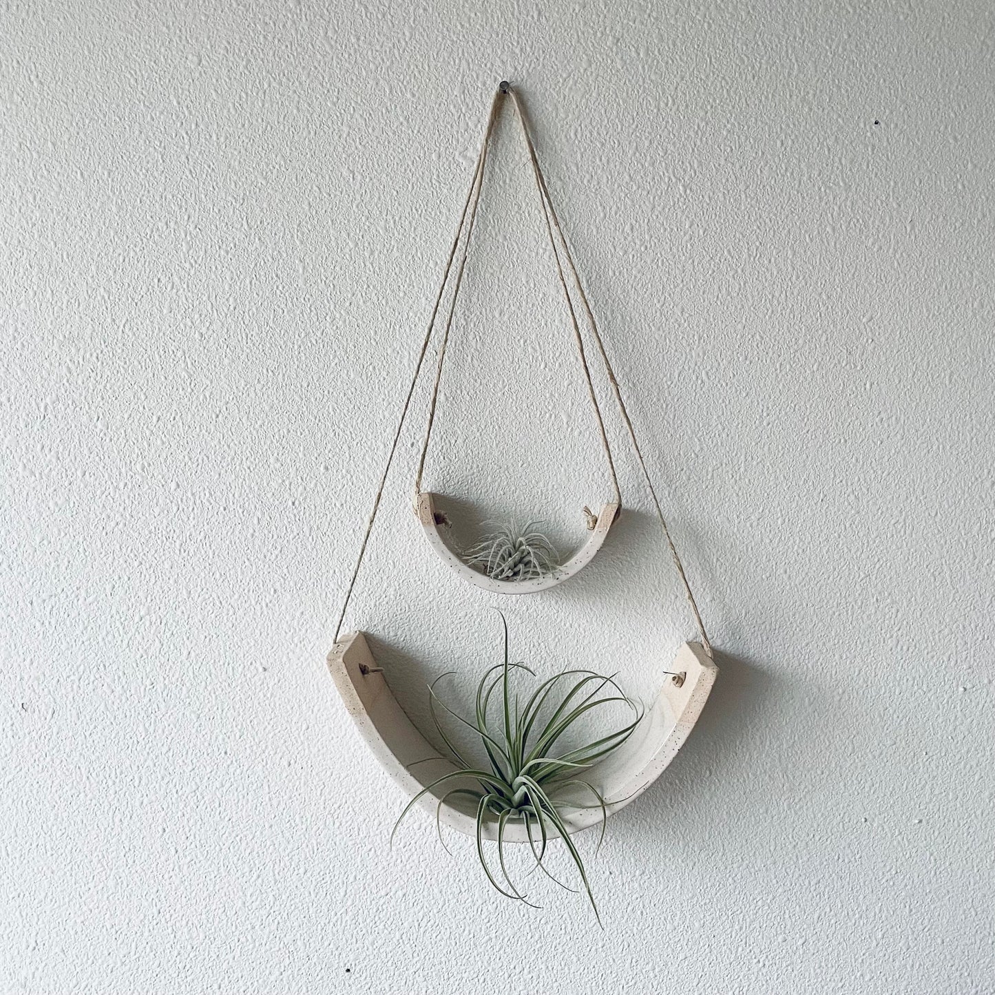 Small Hanging Air Plant Holder — Speckle Buff Stoneware Clay — Gloss White Planter
