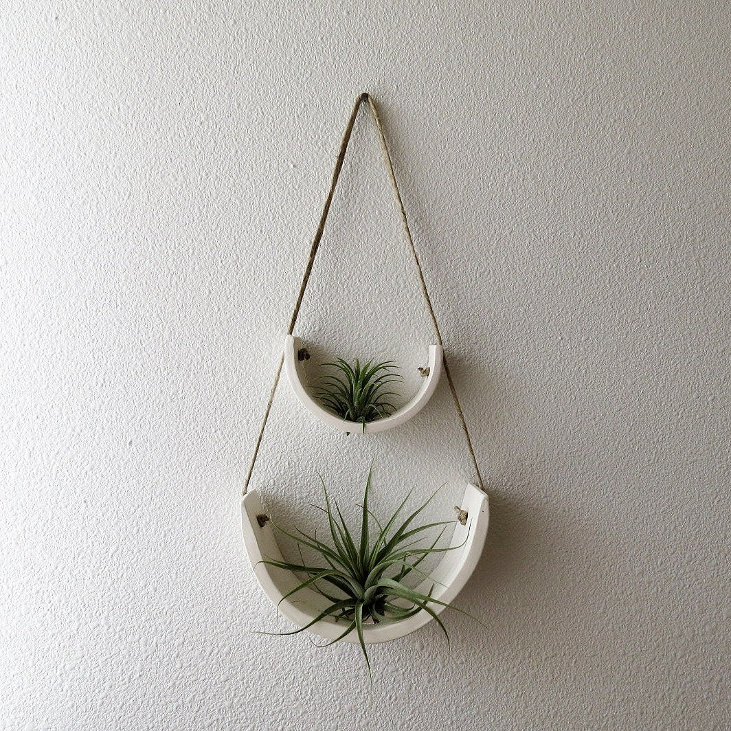 White Air Plant Container Ceramic Plant Hanger - Small